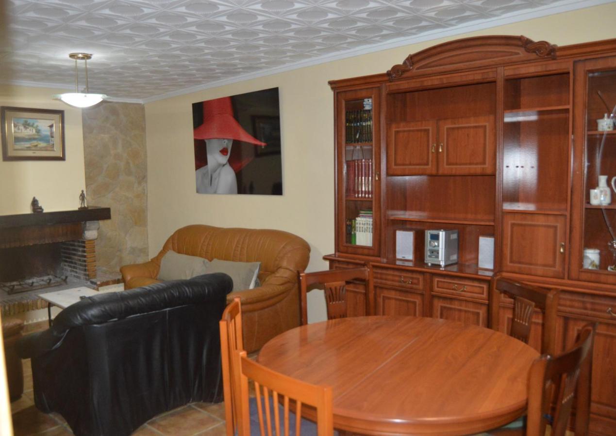 Casa Rural Consuelo อัลกาลา เดล ฆูการ์ ภายนอก รูปภาพ