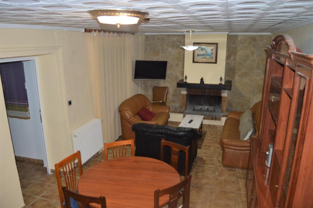 Casa Rural Consuelo อัลกาลา เดล ฆูการ์ ภายนอก รูปภาพ