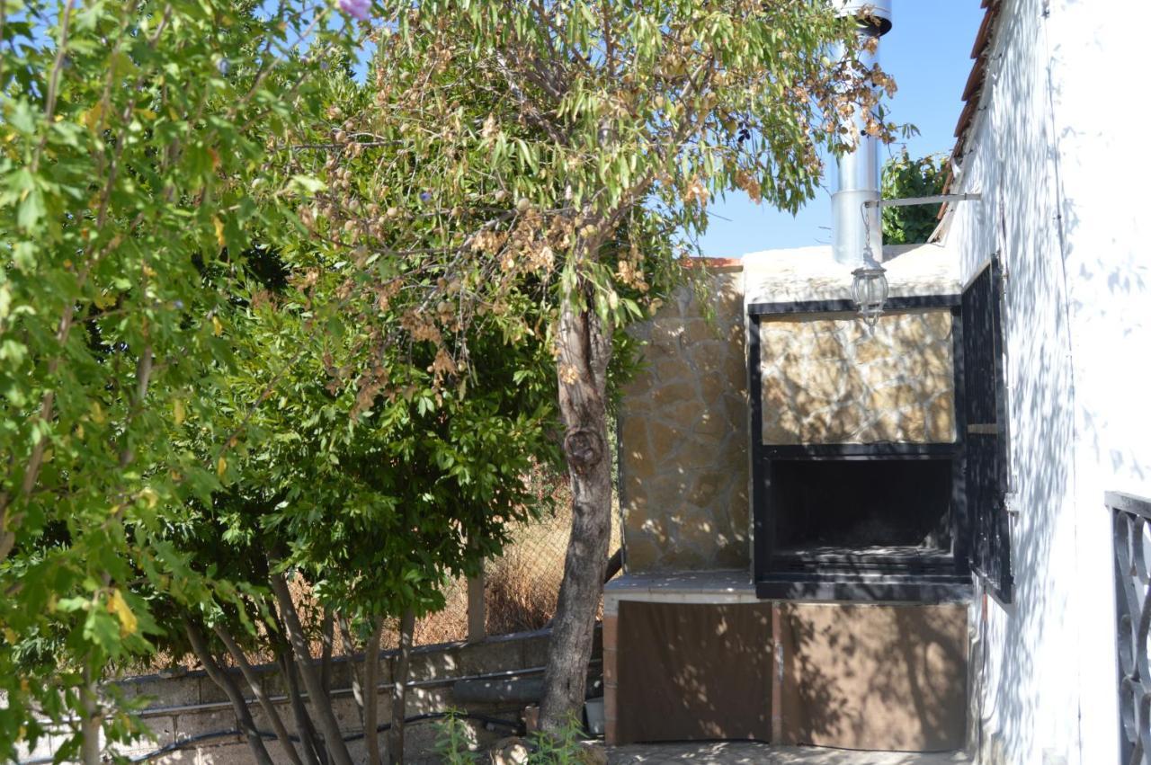 Casa Rural Consuelo อัลกาลา เดล ฆูการ์ ภายนอก รูปภาพ