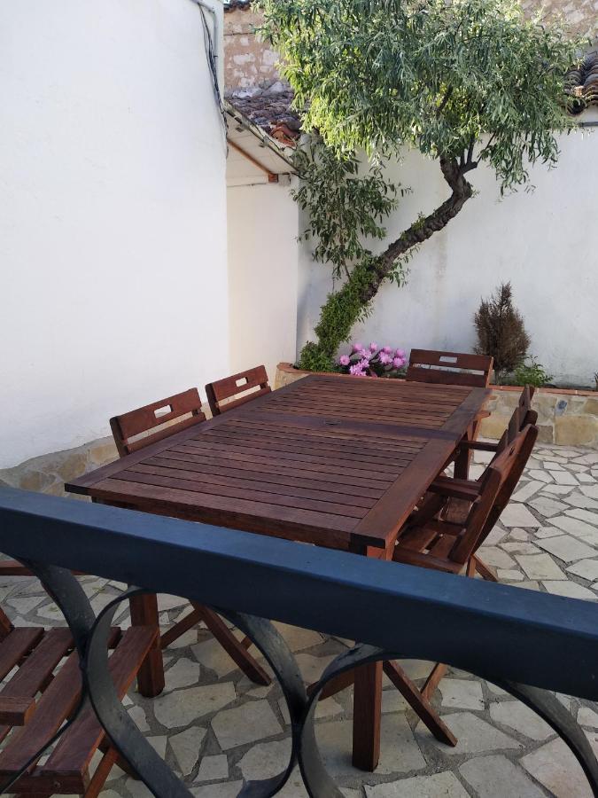 Casa Rural Consuelo อัลกาลา เดล ฆูการ์ ภายนอก รูปภาพ
