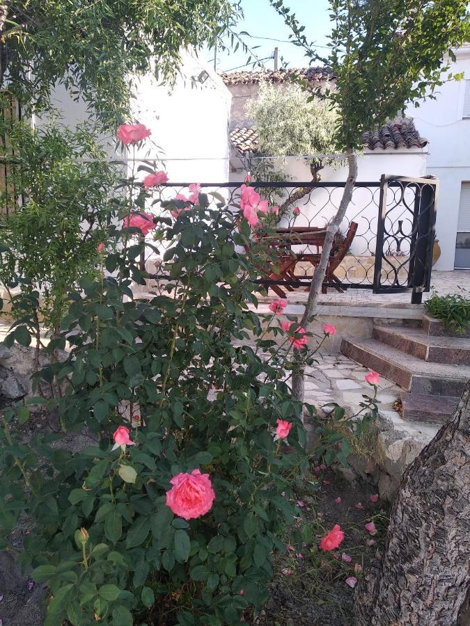 Casa Rural Consuelo อัลกาลา เดล ฆูการ์ ภายนอก รูปภาพ
